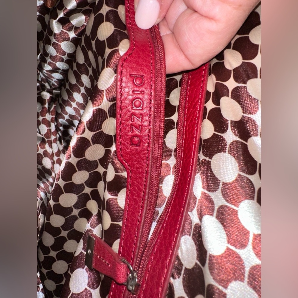 Red leather medium-sized Piazza Sempione Shoulderbag - Picture 5 of 9